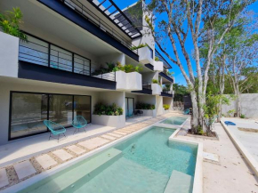 Fantastic Condo in Stylish Complex Exquisite Private Terrace with Plunge Pool in La Veleta